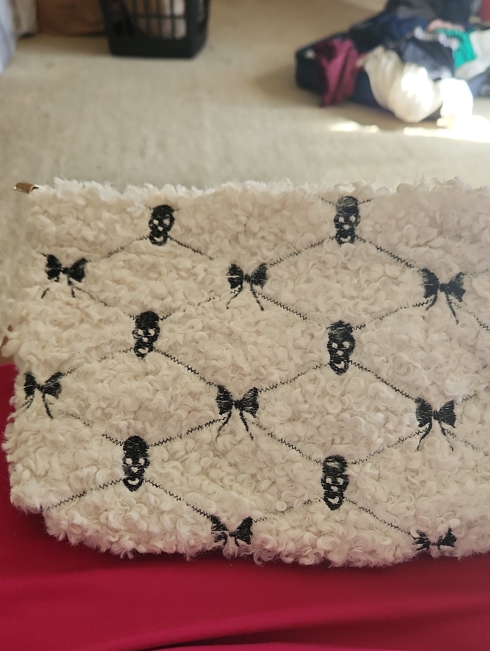 White Bouclé Clutch with Black Embroidered Bows